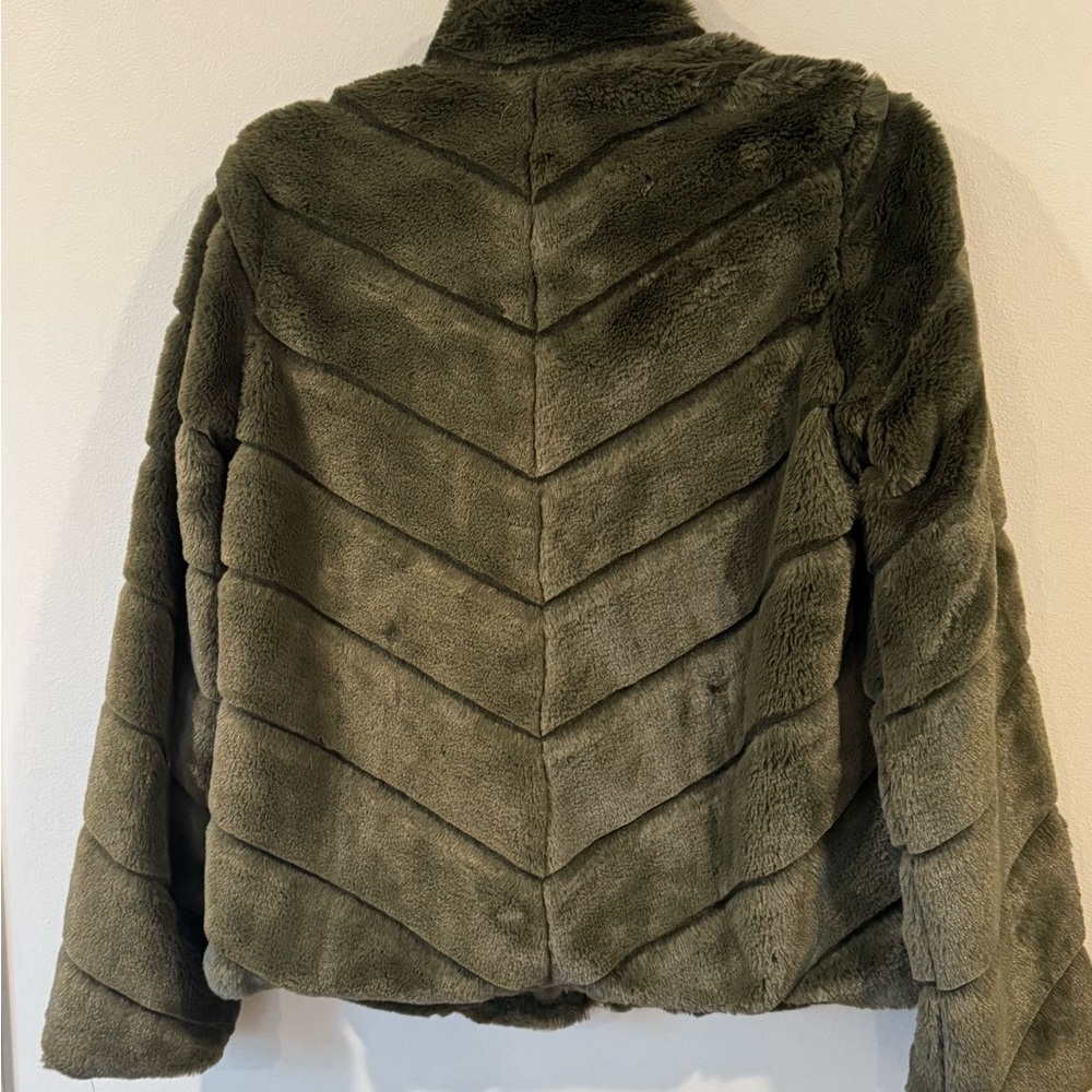 Ci Sono Faux Fur Jacket Green Soft Size Medium Lined Pockets - Picture 5 of 9